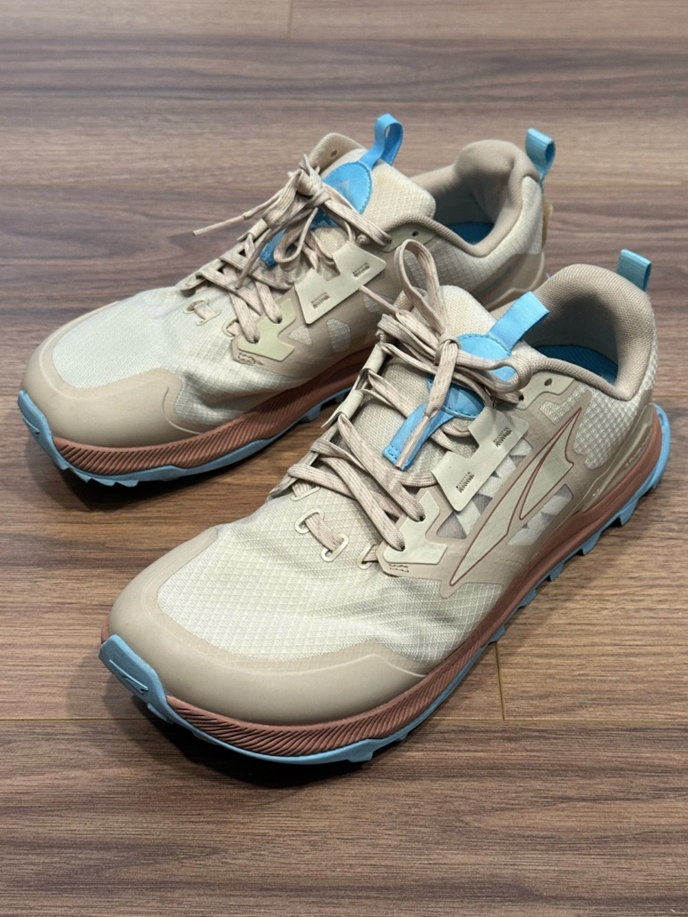 Altra Women's Lone Peak 7 Trail Running Shoe in Tan Size 11